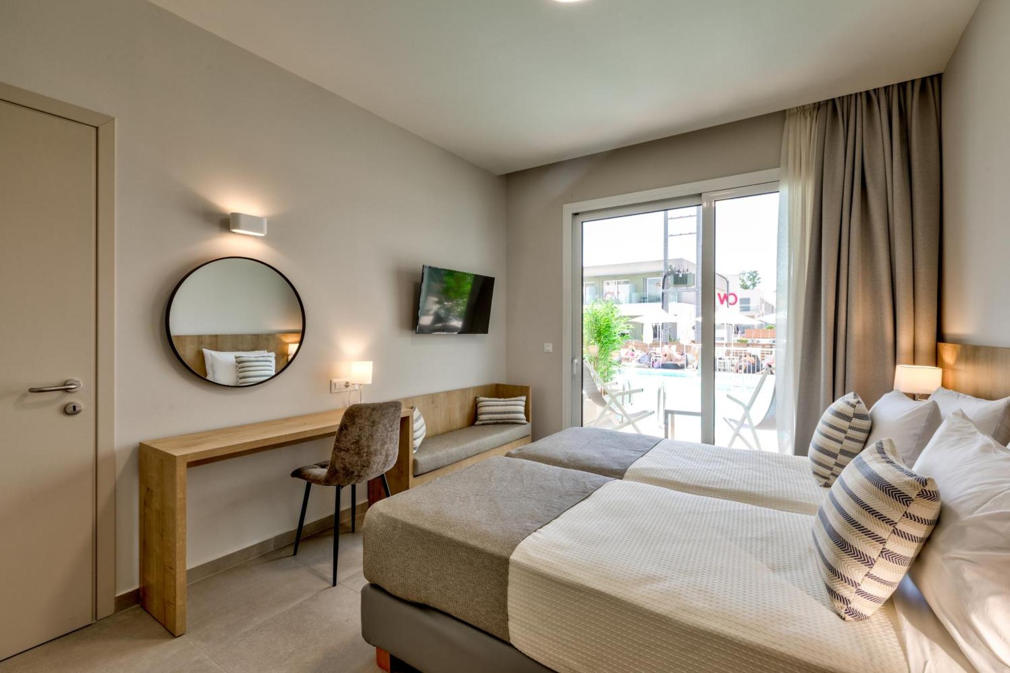Hotel White Olive Premium