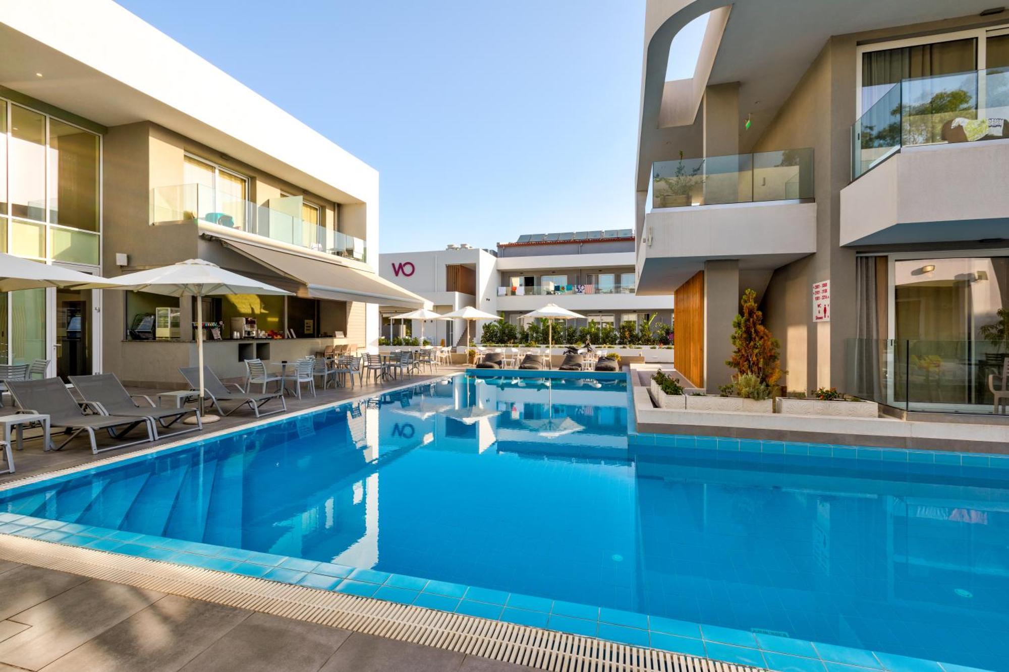 Отель White Olive Premium 4*